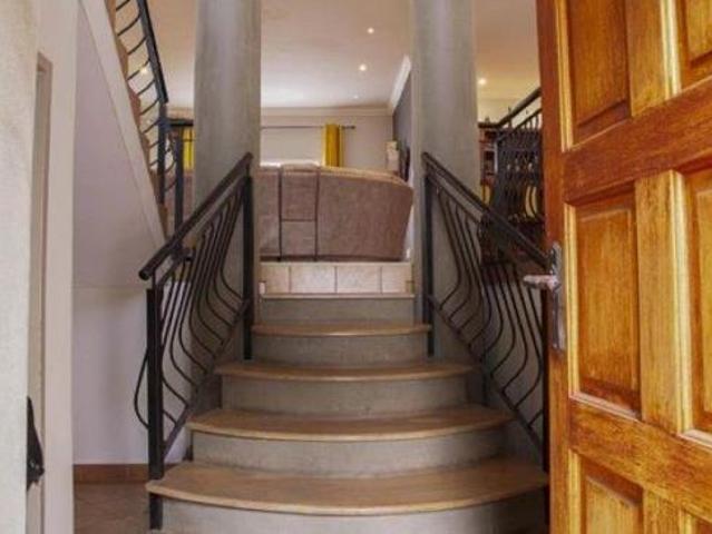 House for rent in Waterkloof, Gauteng