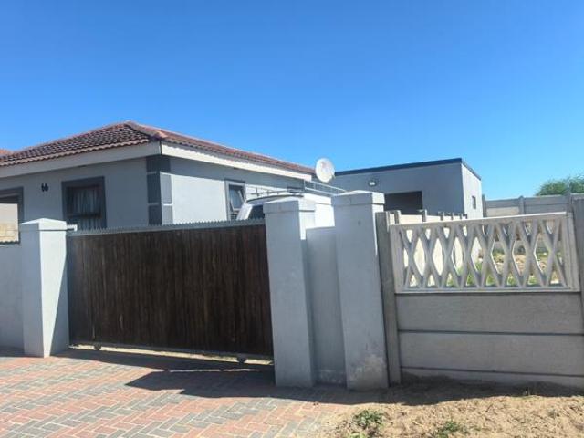 House for sale in Cape Town, Western Cape
