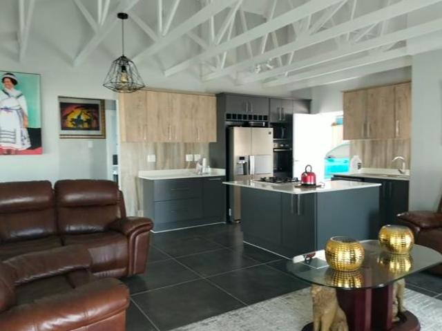 House for sale in Nelson Mandela Bay Ward 18, Nelson Mandela Bay Metropolitan Municipality