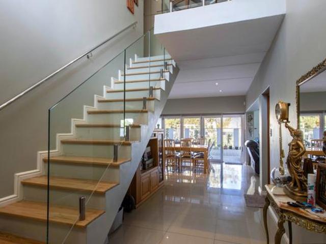 House for sale in Cape Town, Western Cape