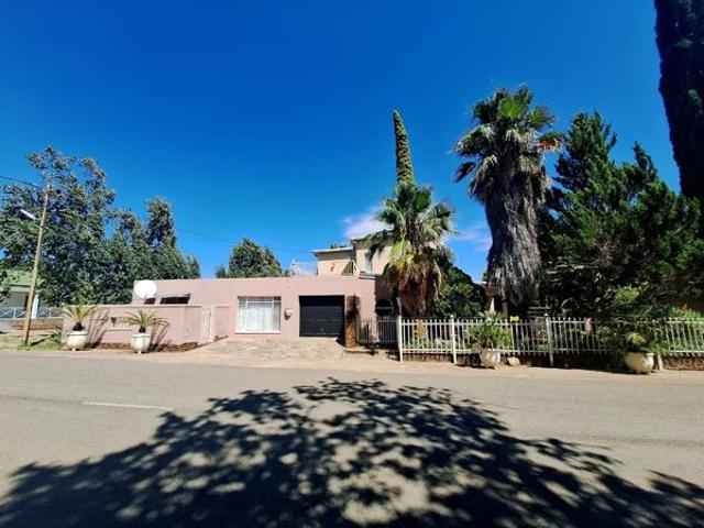 House for sale in Xhariep District Municipality, Free State