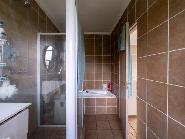 Apartment for rent in Vosloorus, Gauteng