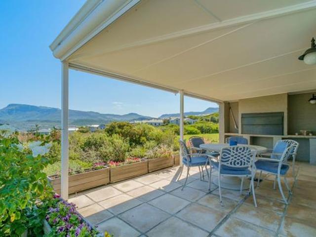 House for sale in Cape Town, Western Cape