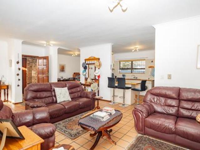 House for sale in Cape Town, Western Cape