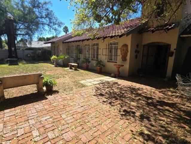 House for sale in Klerksdorp, Matlosana Local Municipality