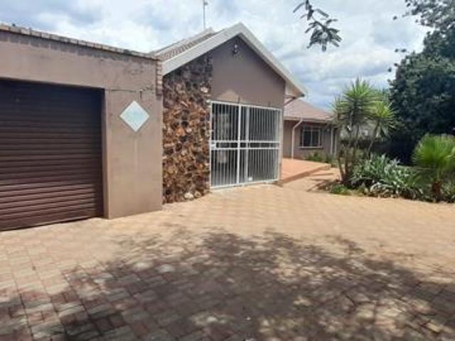 House for sale in Dr Kenneth Kaunda, North West