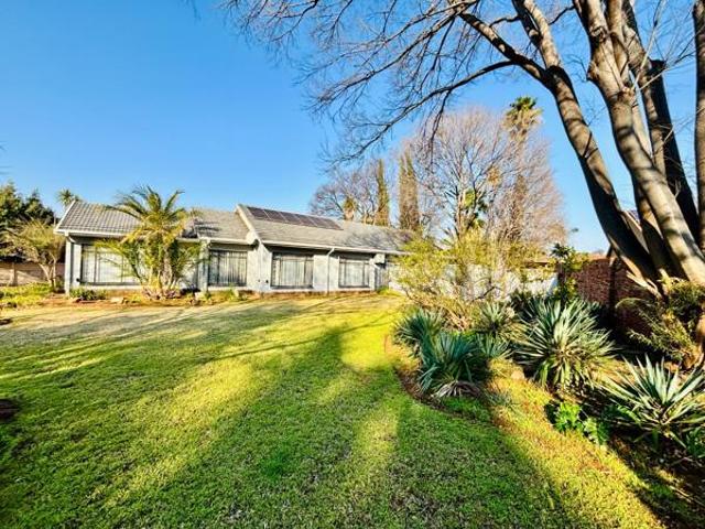 House for sale in Klerksdorp, Matlosana Local Municipality