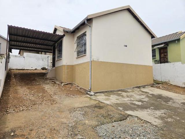 House for sale in West Rand Garden estates, Westonaria Local Municipality