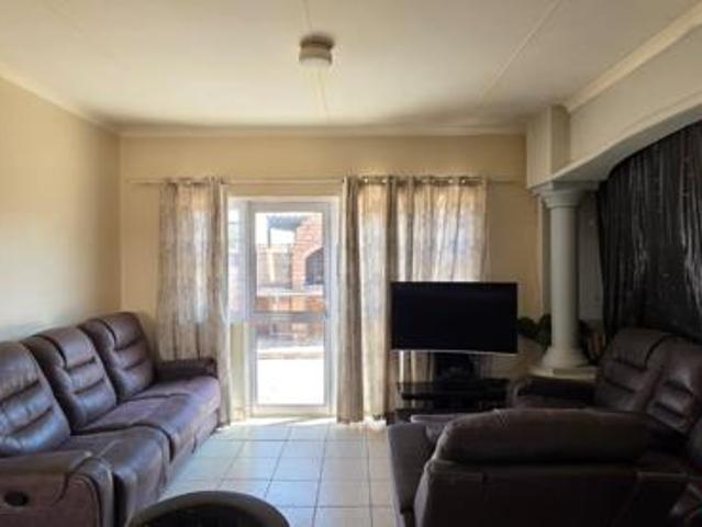 House for sale in Upington, Northern Cape