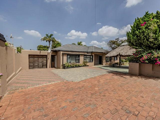 House for sale in Nooitgedacht, Gauteng