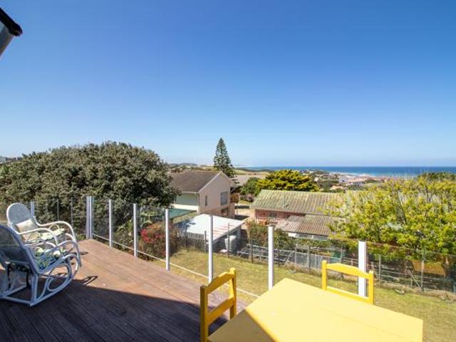 House for sale in Bushmans River Mouth, Eastern Cape