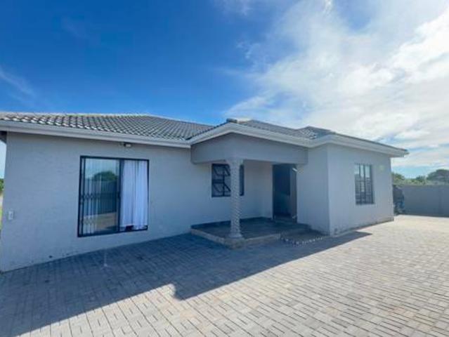 House for sale in Bushmans River Mouth, Eastern Cape