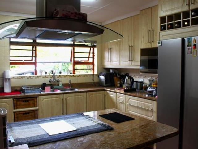 House for sale in Bushmans River Mouth, Eastern Cape
