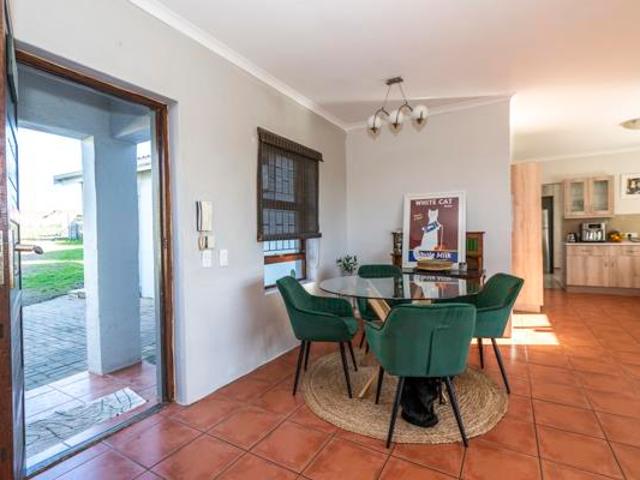House for sale in Bushmans River Mouth, Eastern Cape