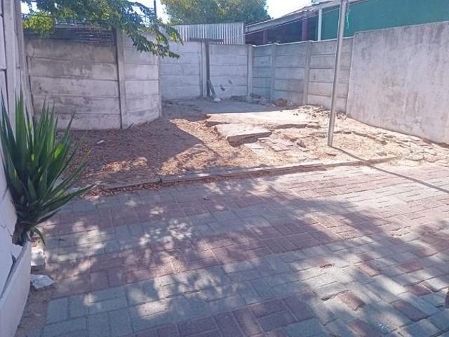 House for sale in Cape Town, Western Cape