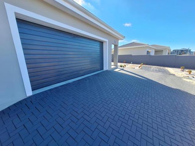 House for sale in Cape St Francis, Eastern Cape