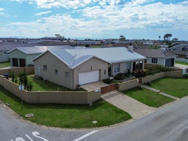 House for sale in Cape St Francis, Eastern Cape