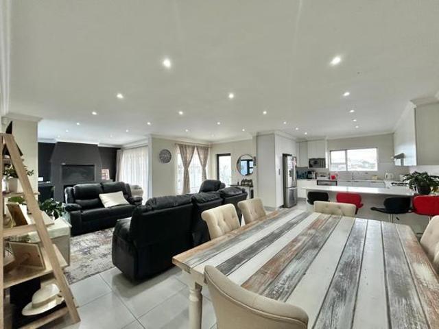 House for sale in Cape St Francis, Eastern Cape