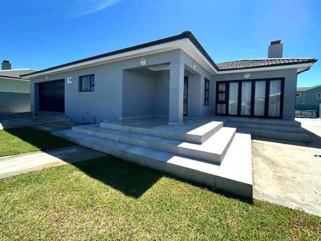 House for sale in Cape St Francis, Eastern Cape