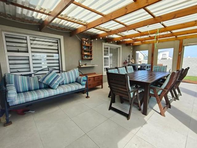 House for sale in Cape St Francis, Eastern Cape