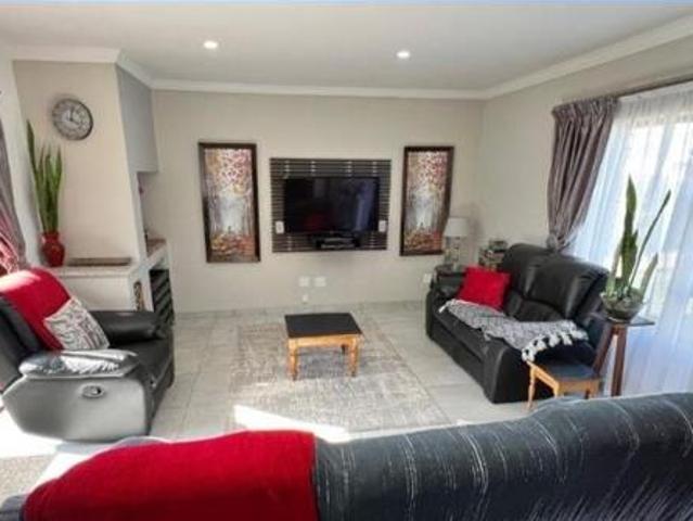 House for sale in Cape St Francis, Eastern Cape