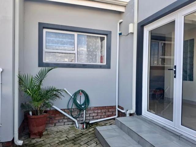 House for sale in Cape St Francis, Eastern Cape