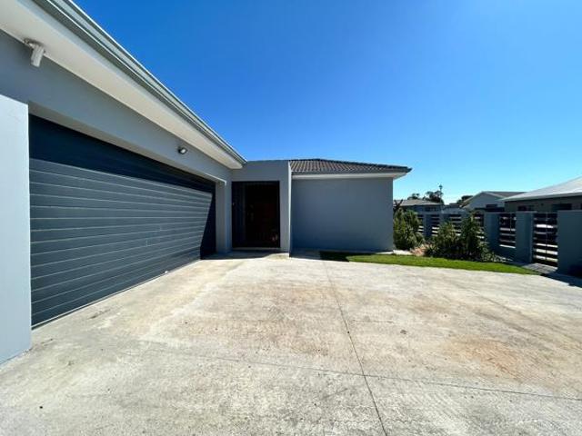 House for sale in Cape St Francis, Eastern Cape
