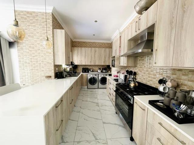 House for rent in Randburg, Gauteng