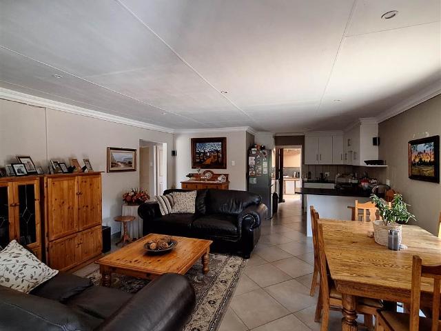 House for sale in Frankfort, Free State