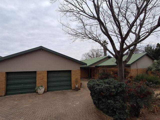 House for sale in Frankfort, Free State