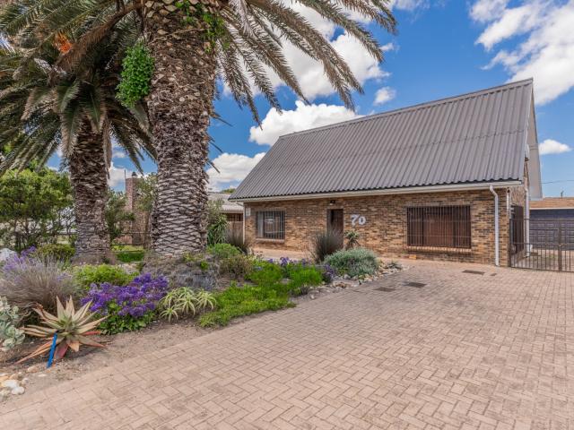 House for sale in Baardskeerdersbos, Western Cape