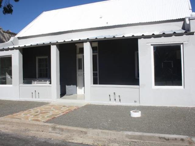 House for sale in Karoo Hoogland, Northern Cape