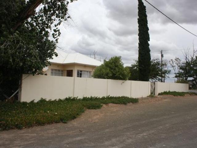 House for sale in Karoo Hoogland, Northern Cape