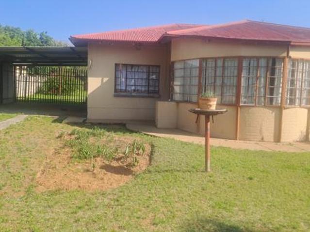 House for sale in Klerksdorp, Matlosana Local Municipality