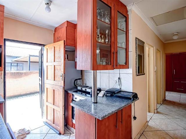 House for sale in Waterkloof, Gauteng