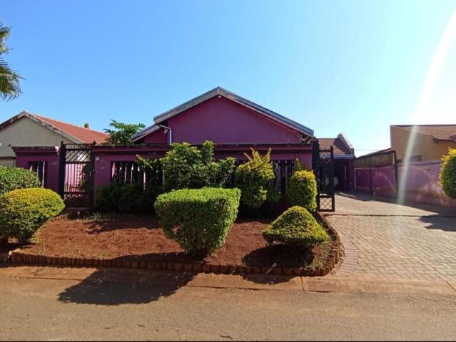 House for sale in Ga-rankuwa, Gauteng