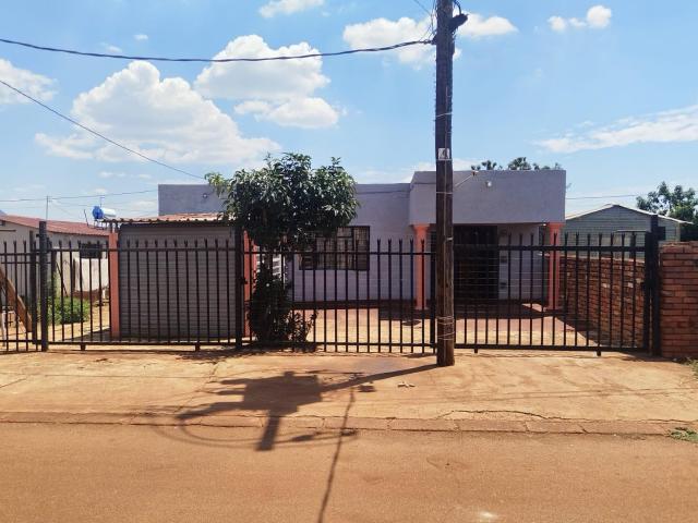 House for sale in Ga-rankuwa, Gauteng
