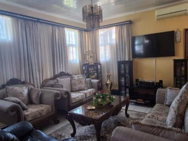 House for sale in oThongathi, eThekwini Metropolitan Municipality