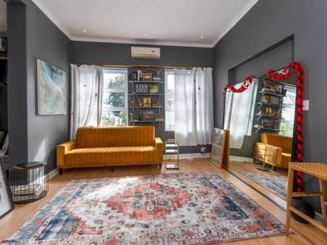 House for sale in Cape Town, Western Cape