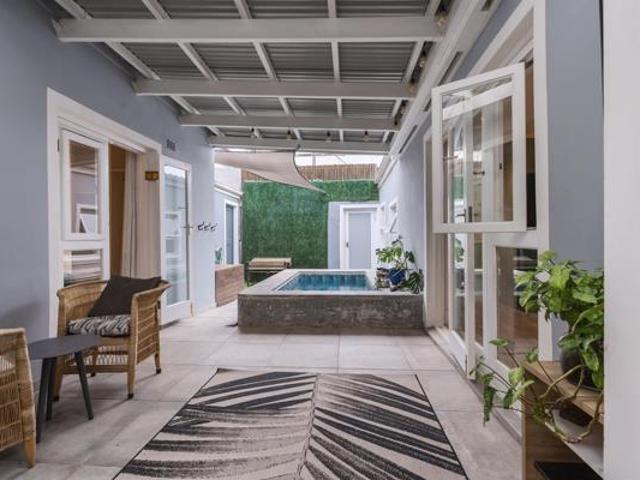 House for sale in Cape Town, Western Cape