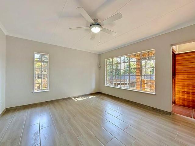 House for rent in Waterkloof, Gauteng
