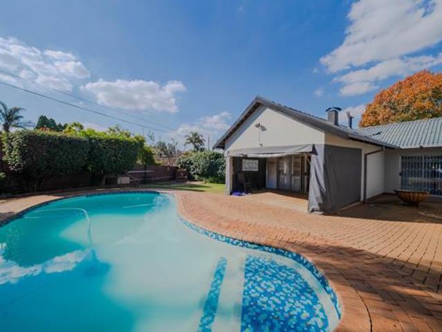 House for rent in Waterkloof, Gauteng