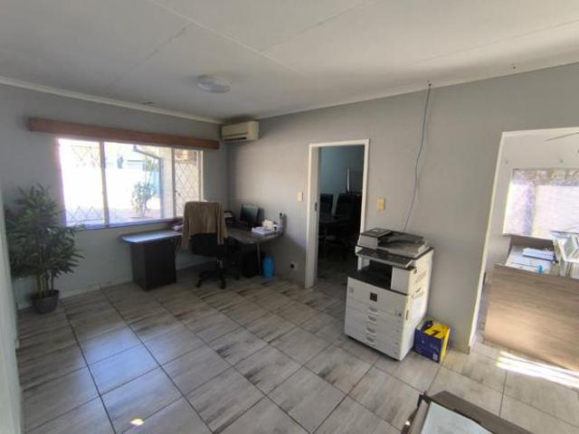 House for rent in Waterkloof, Gauteng