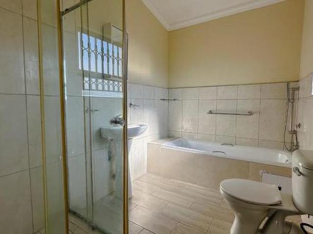 House for rent in North West