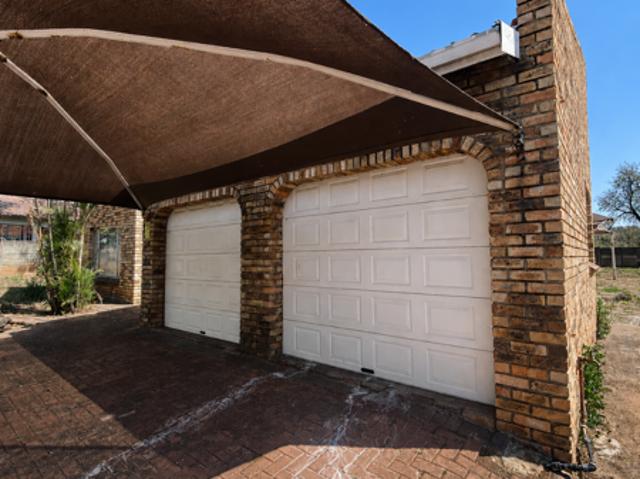 House for sale in Rustenburg Local Municipality, Bojanala Platinum District Municipality