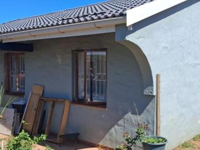 House for sale in Tongaat Beach, Kwazulu-natal