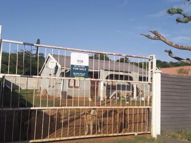 House for sale in Tongaat Beach, Kwazulu-natal