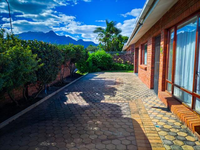 House for sale in Groot Brak Rivier, Western Cape