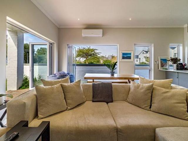 House for sale in Durbanville, Western Cape