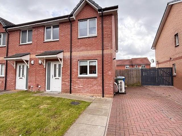 House for rent in Low Balornock, Barmulloch